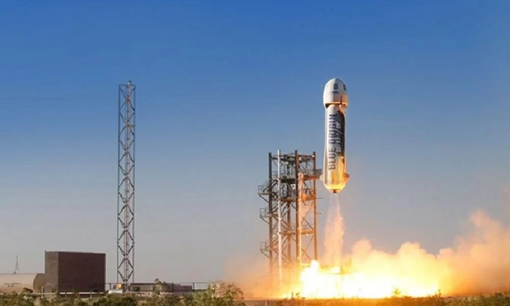 Blue Origin: Πουλήθηκαν ήδη εισιτήρια 100 εκατ. δολαρίων για διαστημικές πτήσεις